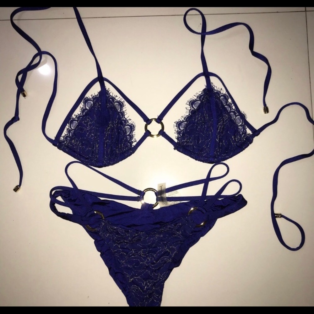 Beach bunny gun powder bikini - Picture 2 of 8